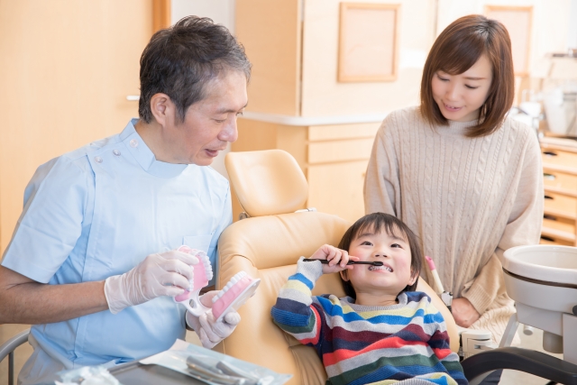 家族で同じ歯科医院に通うメリットって?