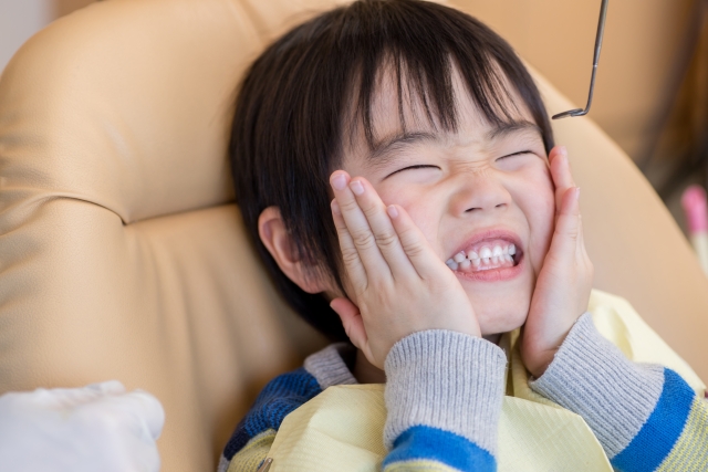 小児矯正では抜歯を行わなくて良い？